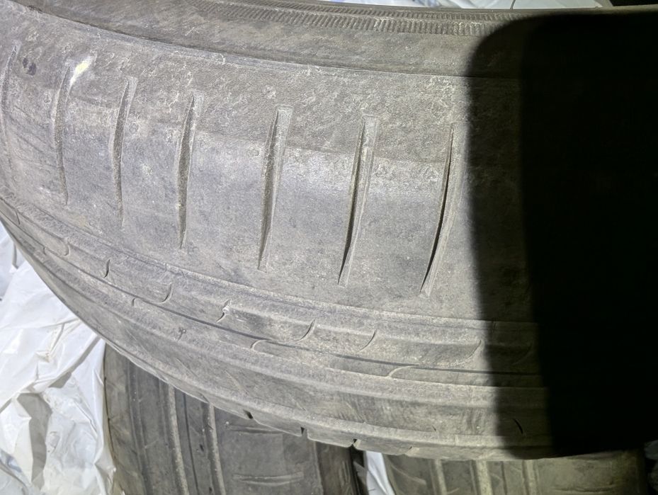 Шини Dunlop Sport BluResponse 195/65 R15 91H Коплект 4шт майже нові