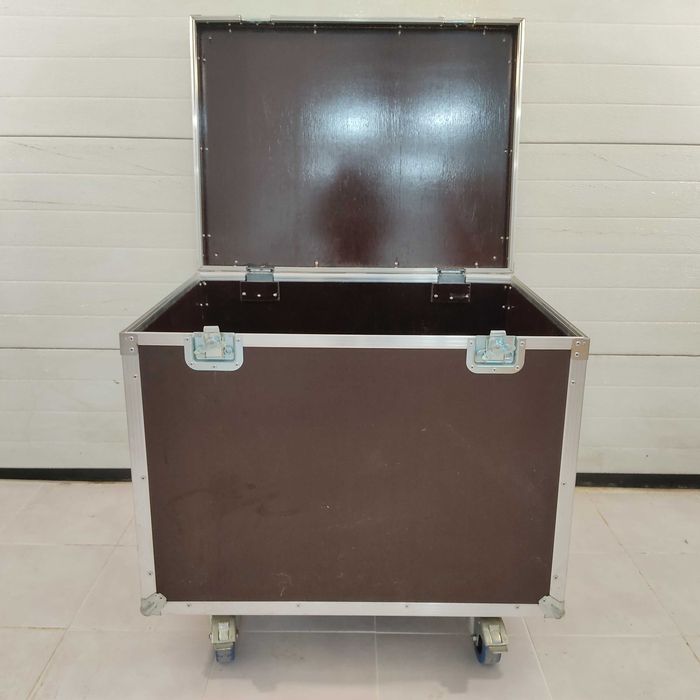 Caixa para transporte de material (audio ou video)