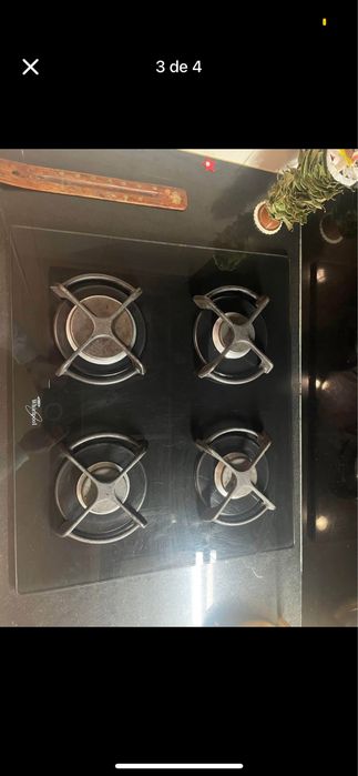 Forno e placa em bom estado