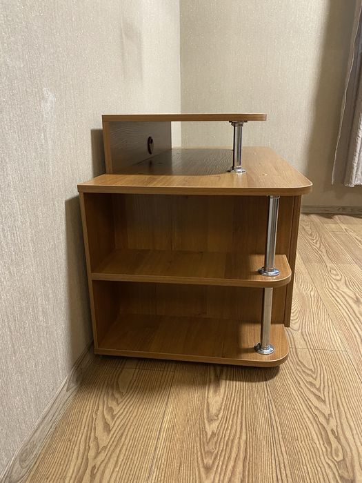 Меблі для спальні чи кабінету