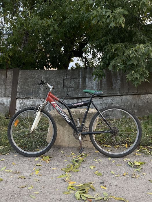 Велосипед в Б/У состоянии.