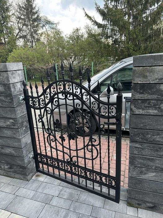 25 m przesla na sprzedaz