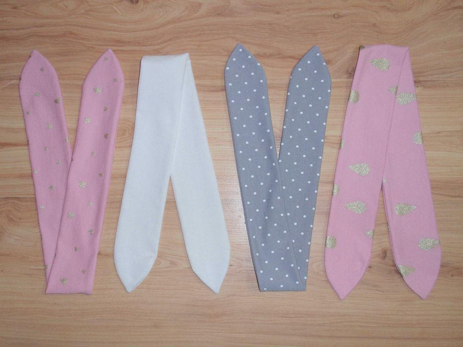 Opaska na głowę - dla dziewczynki - z kokardką - wiązana - zaplatana