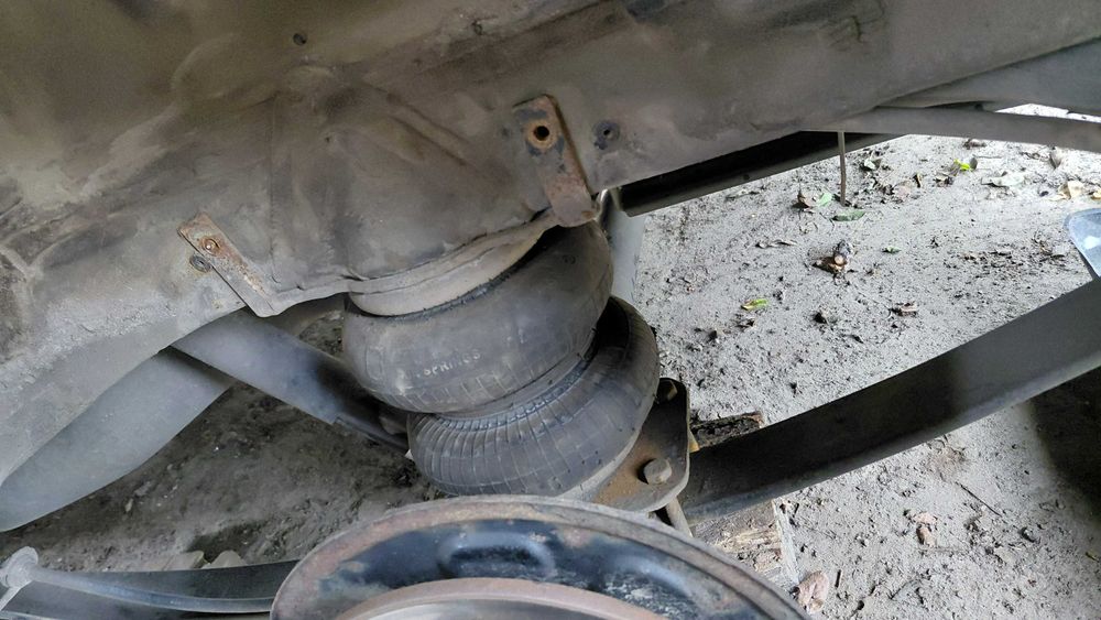 Комплект Пневмоподвески SADO на Volkswagen Caddy