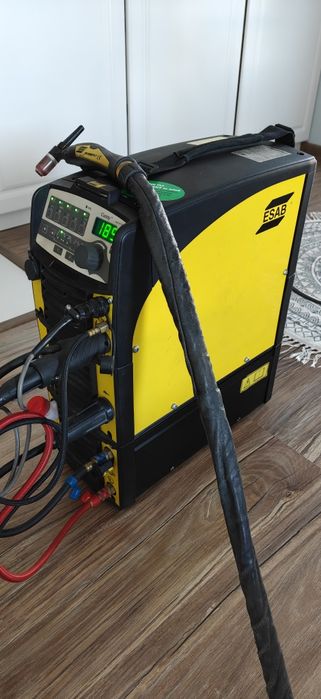 Esab caddy Tig 2200i  AC/DC