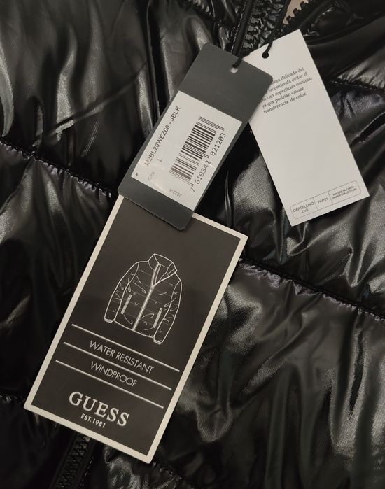 Kurtka Guess Liquid Puffa L M2BL20WEZ00-JBLK