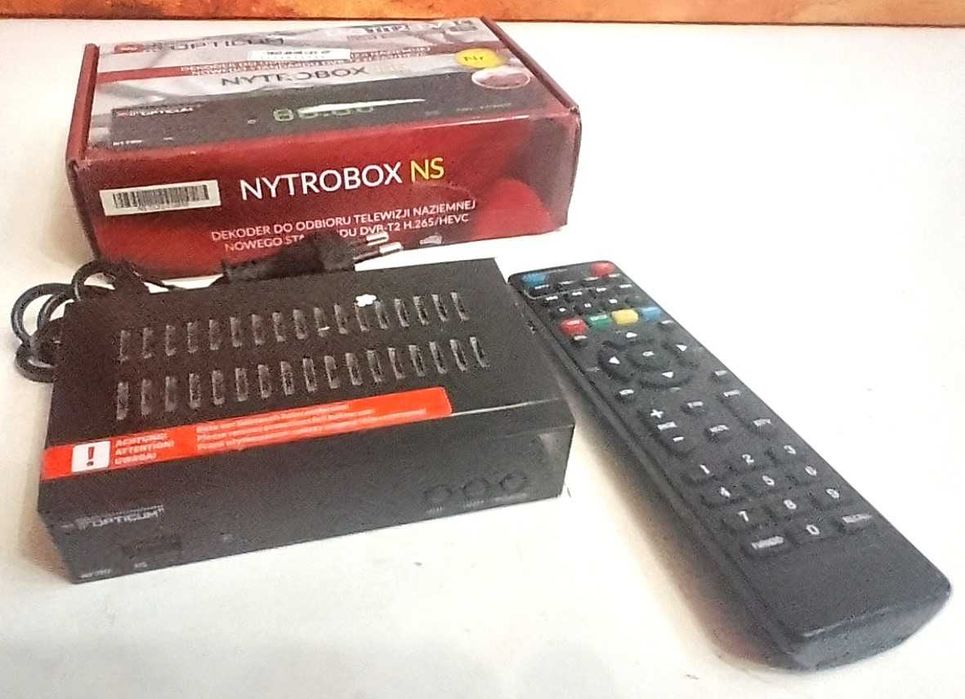 Dekoder  DVB--T2 /C  HEVC - Opticum
