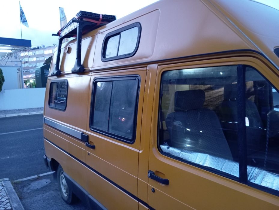 Autocaravana/autovivenda de livrete compacta (painel solar,wc completo