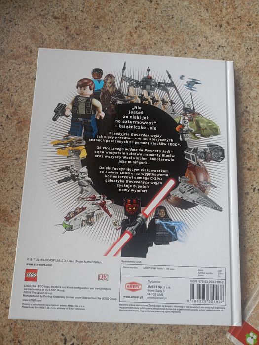 Książka komiks i zeszyt