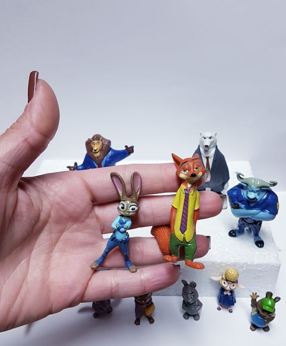 12 pcs Zootropolis (Shipping Included)64309803228163121