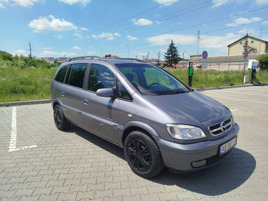 Продам Opel Zafira