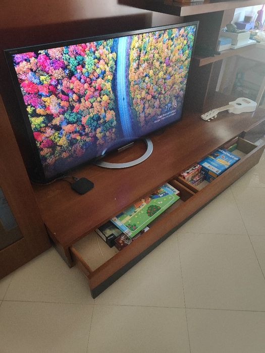 Móvel de sala em excelente estado