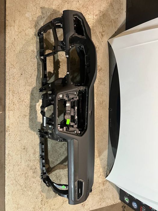 Торпедо торпеда панель безпека тігуан 2 Тигуан 2 VW Tiguan 2 Allspace