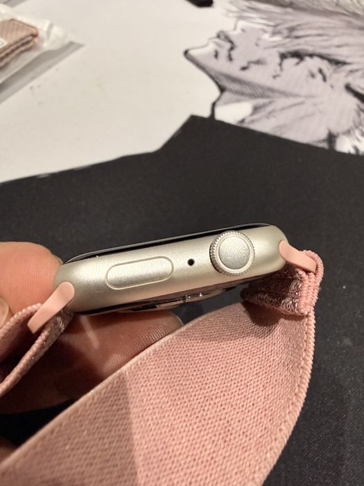 Apple Watch Series 9 45mm – Aluminium + dużo pasków GRATIS