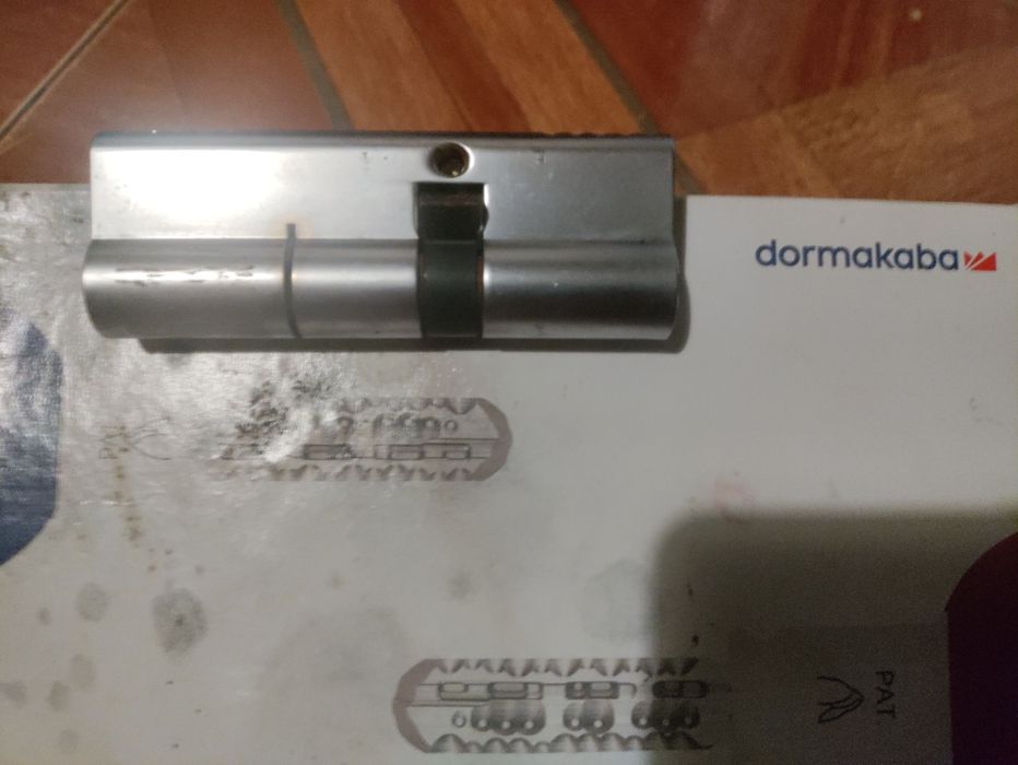 Dormakaba Cilindro de fechadura