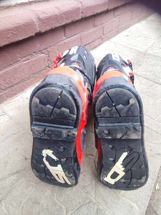 Продам мотоботи Sidi  Cross Fire.42р