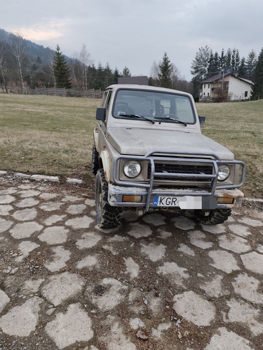 Suzuki Samurai