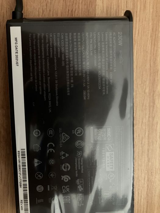 Stacja dokujaca i zasilacz lenovo