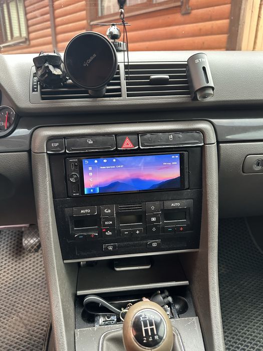 AUDI.A4b6 1.6MPI