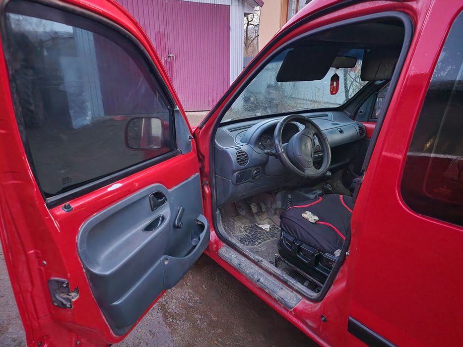 Renault Kangoo 1.9D 1999, опис, переоформляється