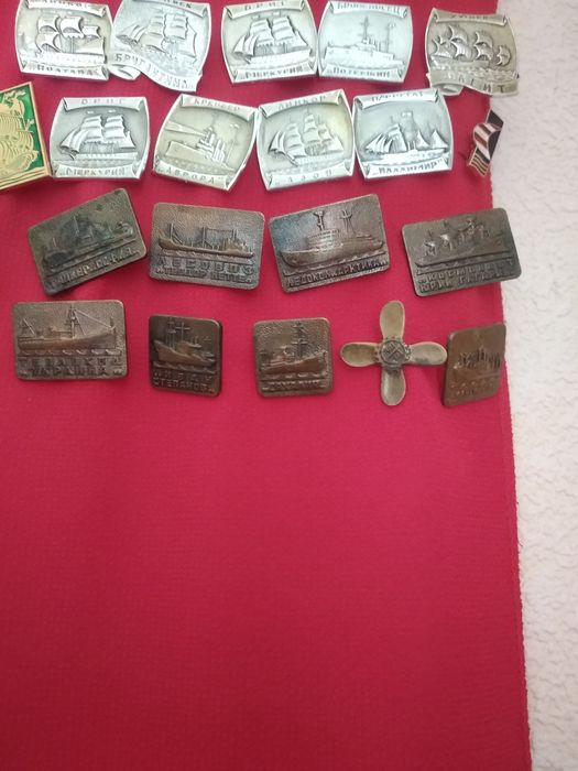 Значки советских времён