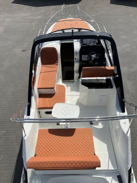 Jacht Motorowy Massiv Boats Cruiser 930 Nowość 2025