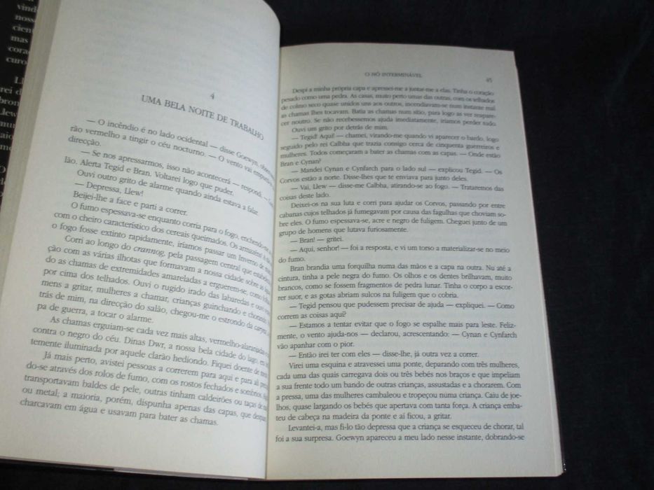 Livro O Cântico de Albion III O Nó Interminável