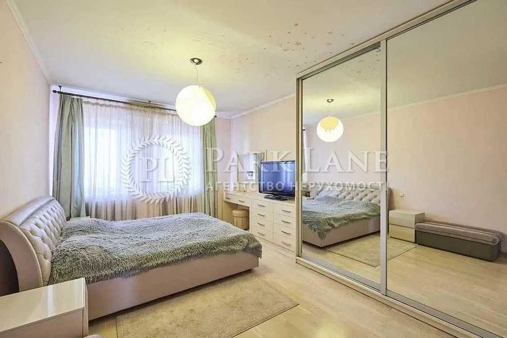 Цена! 143 м2 Клиническая 23/25, Соломенский р-н