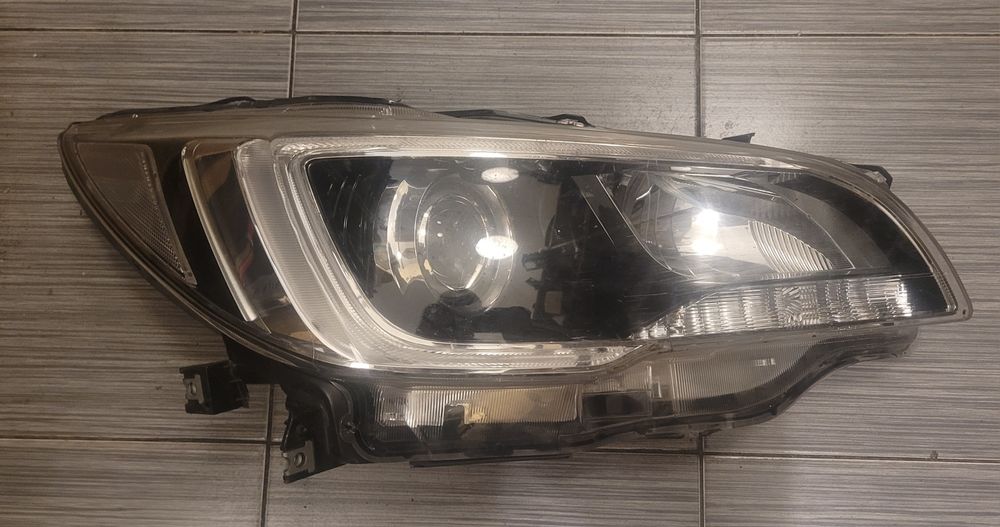 Lampa Subaru Outback V 5 Europa Prawa