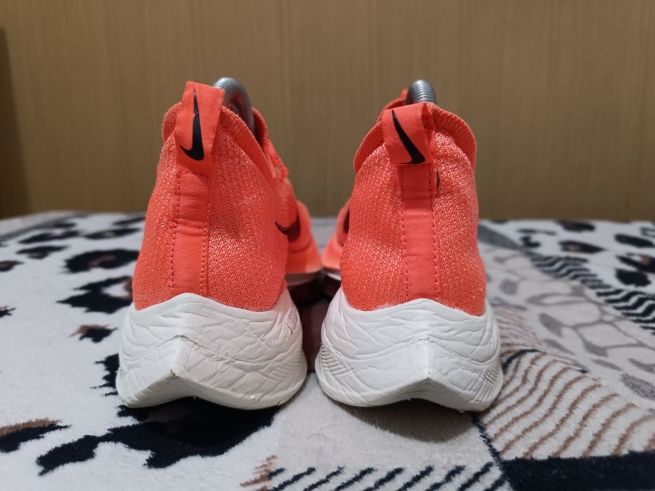 Nike AirZoom C19925-800