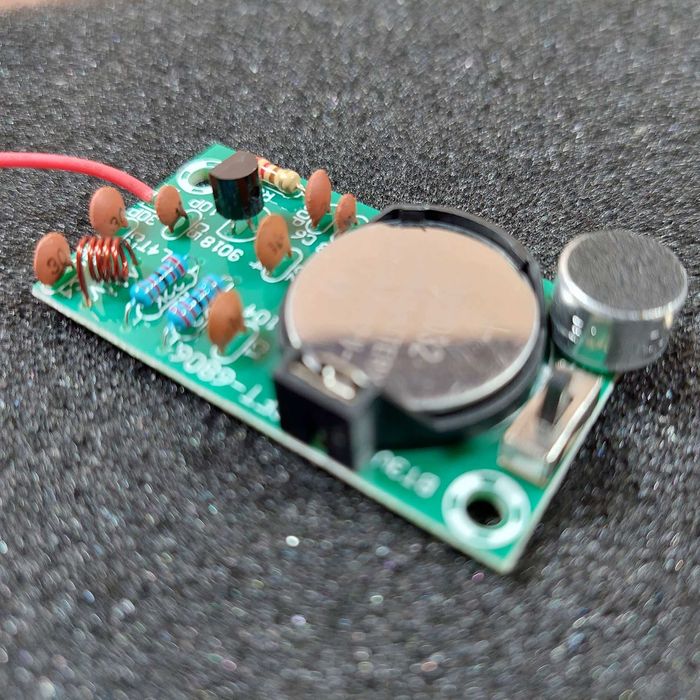 Чувствительный аудио радио микрофон трансмиттер - прослушка на CR2032