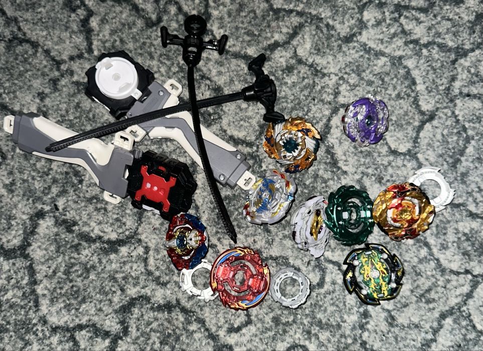 іграшки beyblade є торг