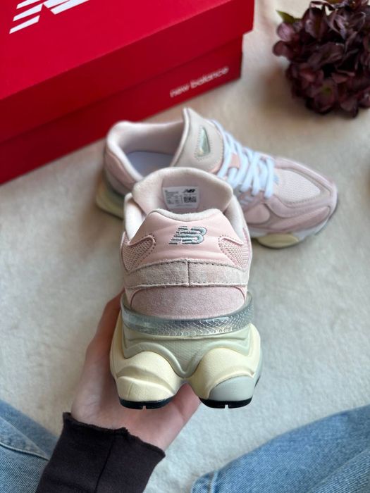 Buty New Balance 9060 Crystal Pink
