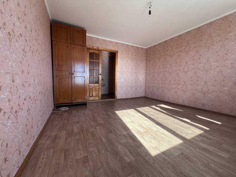 Продам 2 к квартиру на вул.Брацлавській 2187