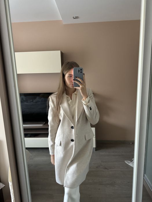 Пальто Zara