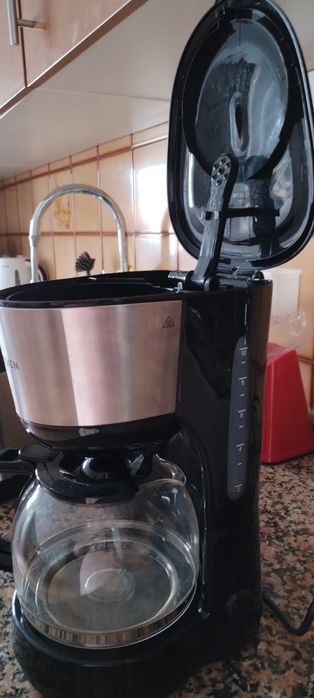 Máquina de café, como nova, pouco uso