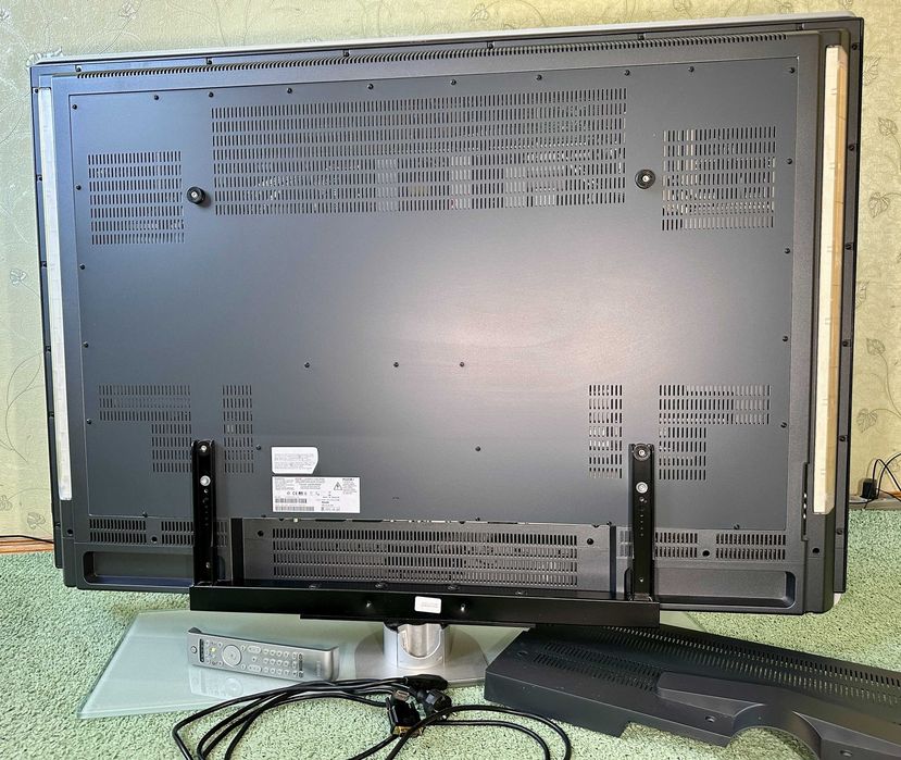 Телевізор Philips 50PF9966/10