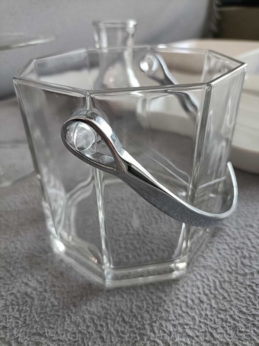 Akcesoria kuchenne stojak na wino miska patera