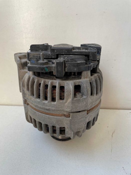 Opel Zafira B Astra H III 1.6 1.8 Alternator 100A Bosch ZJ
