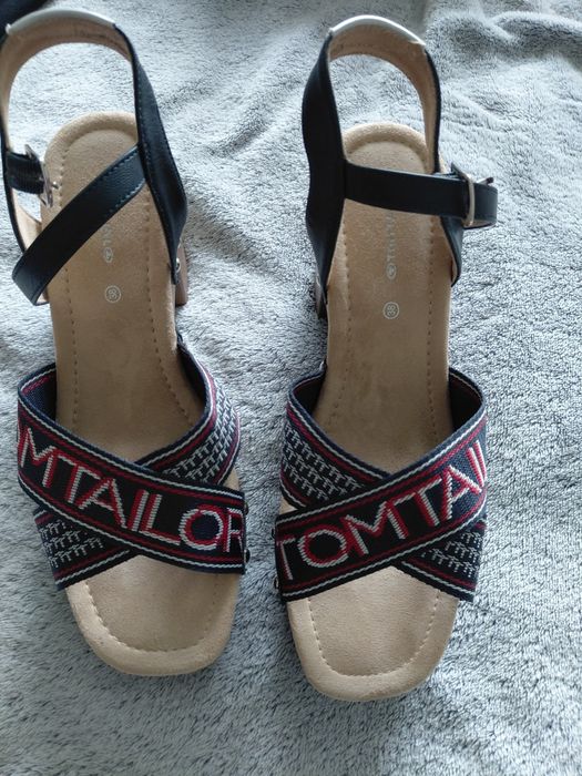Buty sandały r.37 koturny Tom tailor