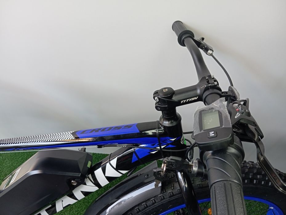 Електровелосипед , фетбайк Cross Tank 26 "-19", 48v-21 Ah , Pas-assist