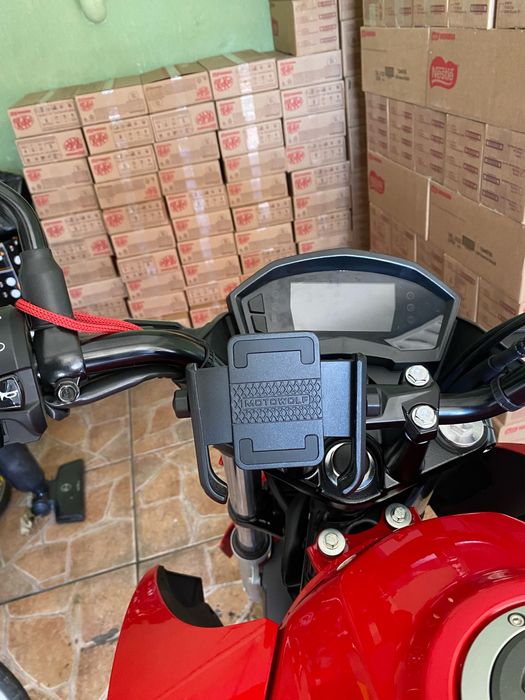 Держатель крепление смартфона телефона на мотоцикл. Оригінал.