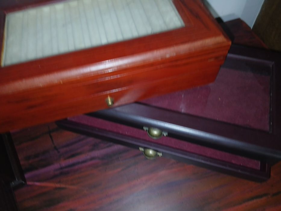 Varios expositor relogio caneta por 55 € cada