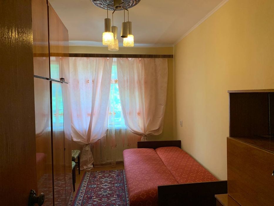 Оренда 3х кімнатної квартири , Південний Захід , вул. Інститутська.
