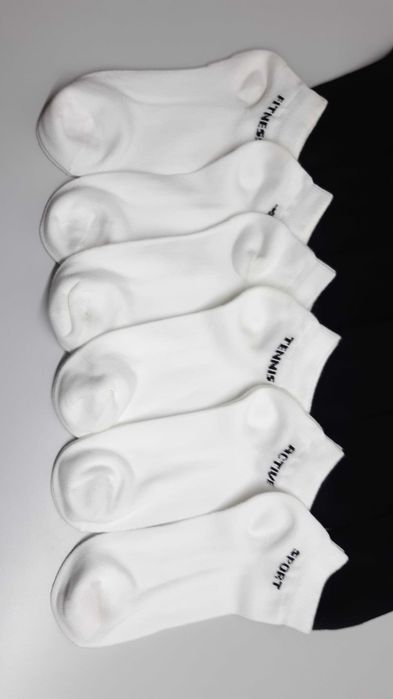 Soquetes 12 pares brancos e pretos 35/40