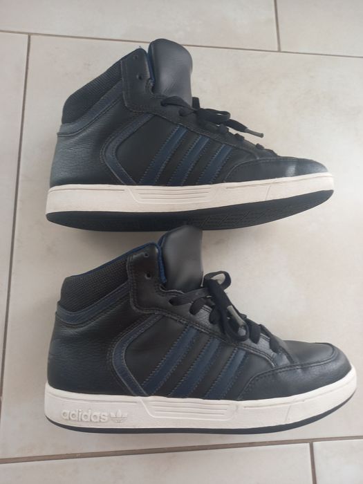 Buty Adidas za kostkę Buty Varial Mid J BY4085 Cblack/Conavy/Dgsogr