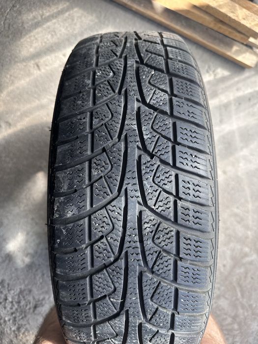 Felgi z oponami 114.3, R15