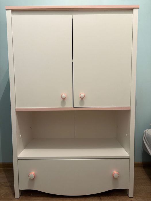 Komoda do pokoju dziewczynki