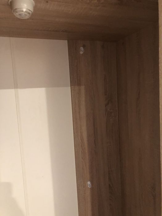 Duża szafa z lustrem