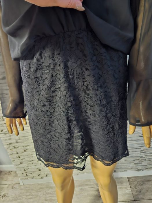 Czarna koronkowa sukienka Object rozm M